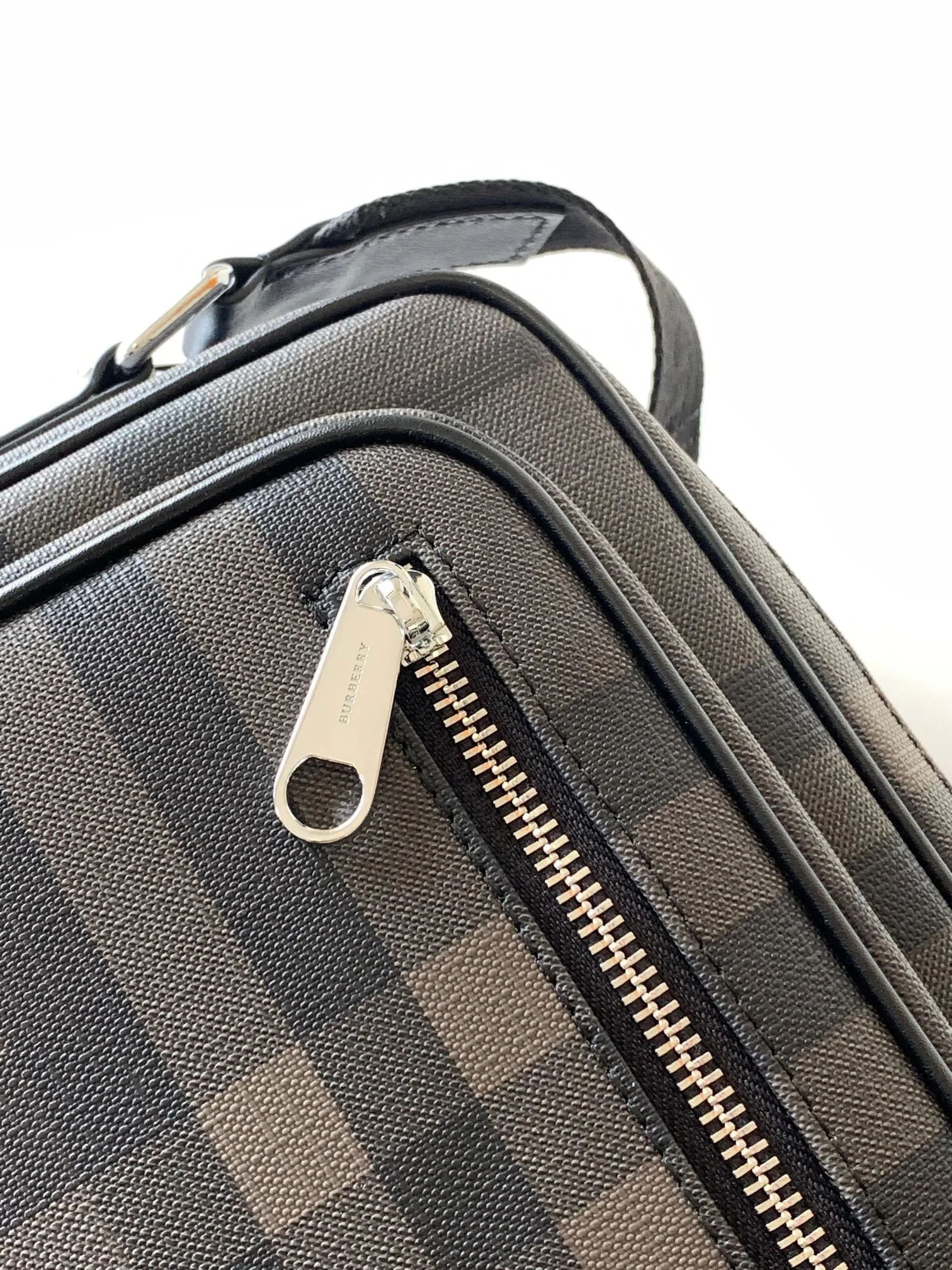 All categories 💚 Top version men’s bags 💚 Burberry 2024 official website new Burberry crossbody bag