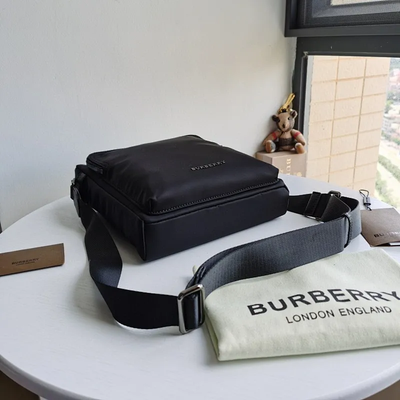 All categories Burberry men's bags (Burbrry) original Burberry, 1113