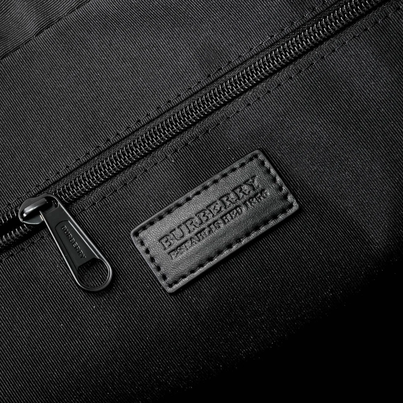 All Categories Burberry Men's Bags (Burbrry) Burberry 389