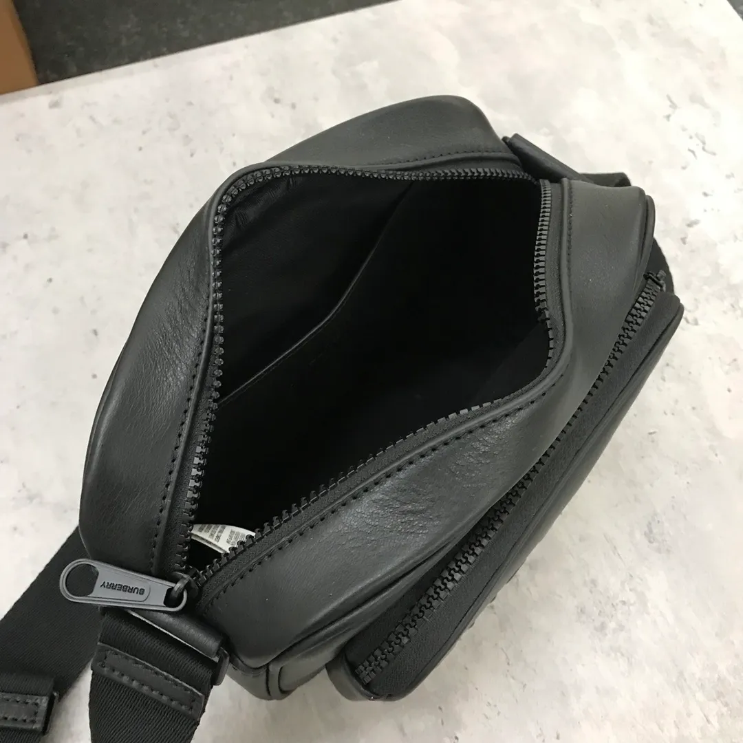 All Categories 💚 Top Version Men’s Bags 💚 Burberry 2023 New Burberry Full Leather Crossbody Bag