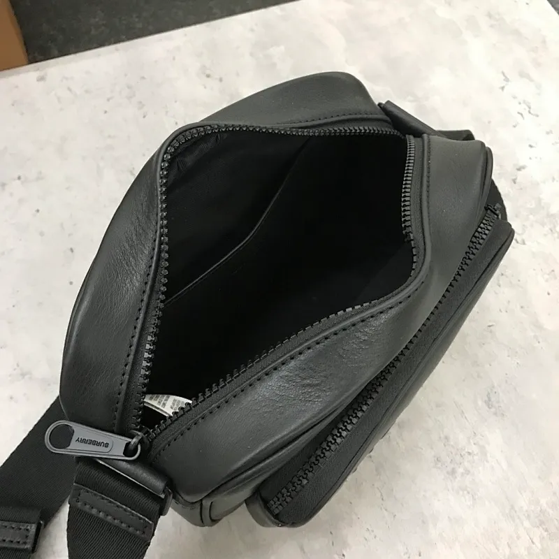 All Categories 💚 Top Version Men’s Bags 💚 Burberry 2023 New Burberry Full Leather Crossbody Bag