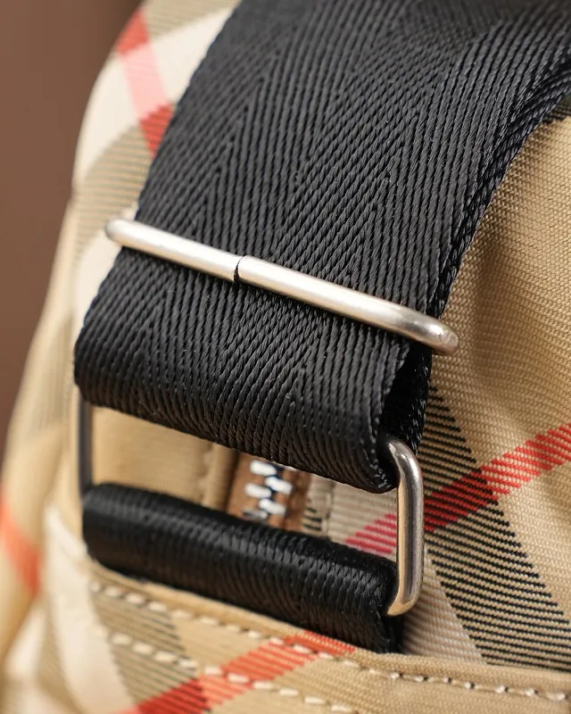 All categories Burberry men's bag (Burbrry) Burberry 8385