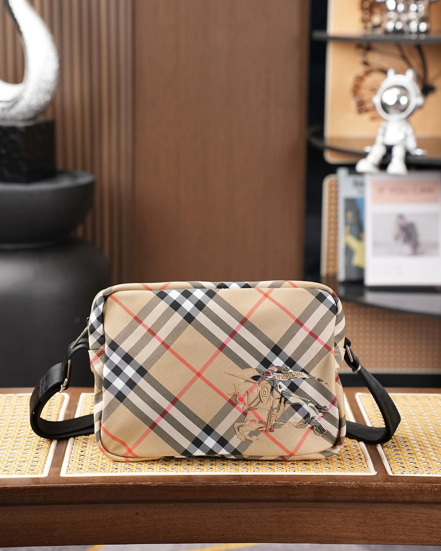 All categories Burberry men's bag (Burbrry) Burberry 8385