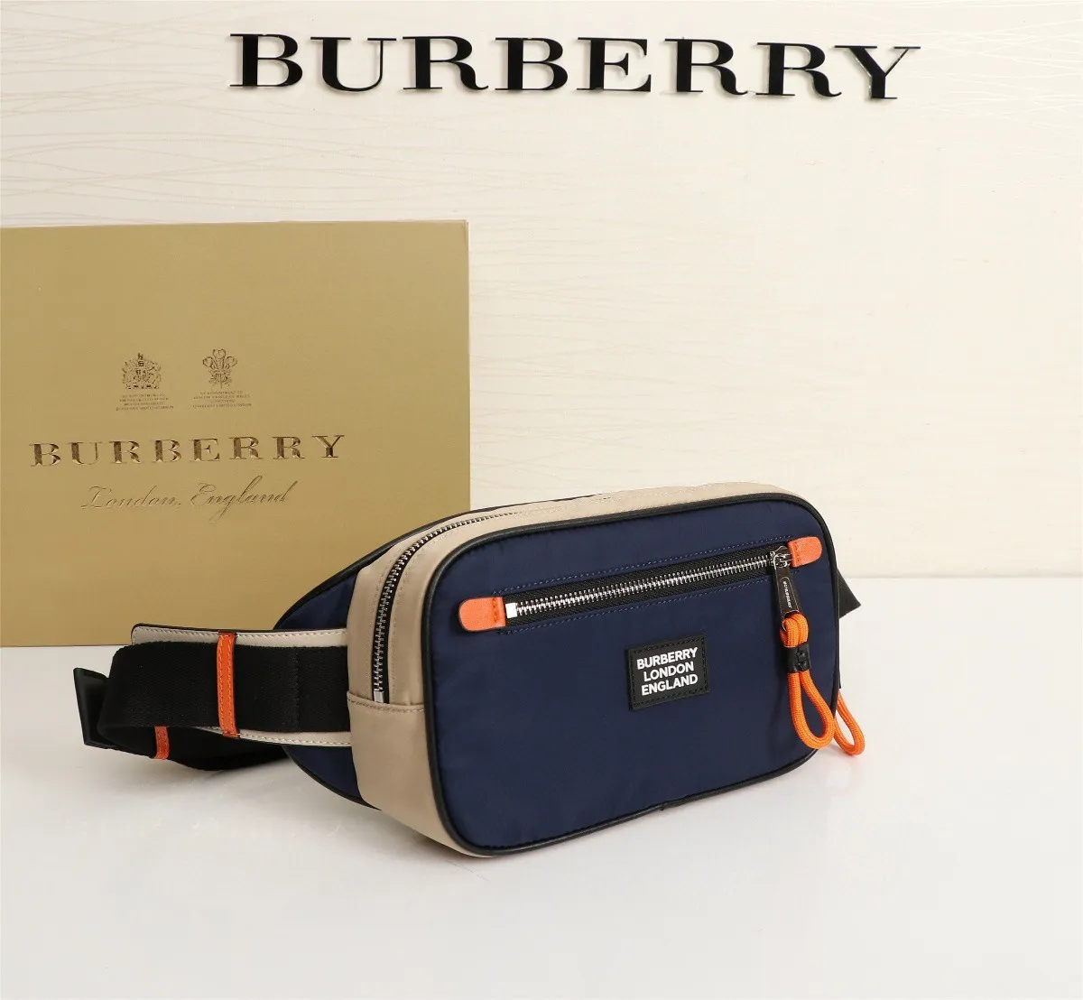 All categories Burberry men's bags (Burbrry) Burberry, 886