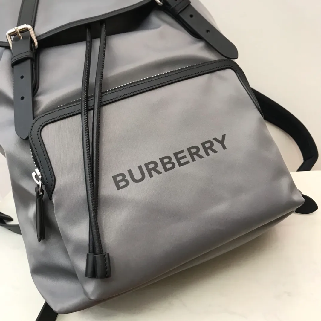 All categories Burberry men's bag (Burbrry) Burberry 8835