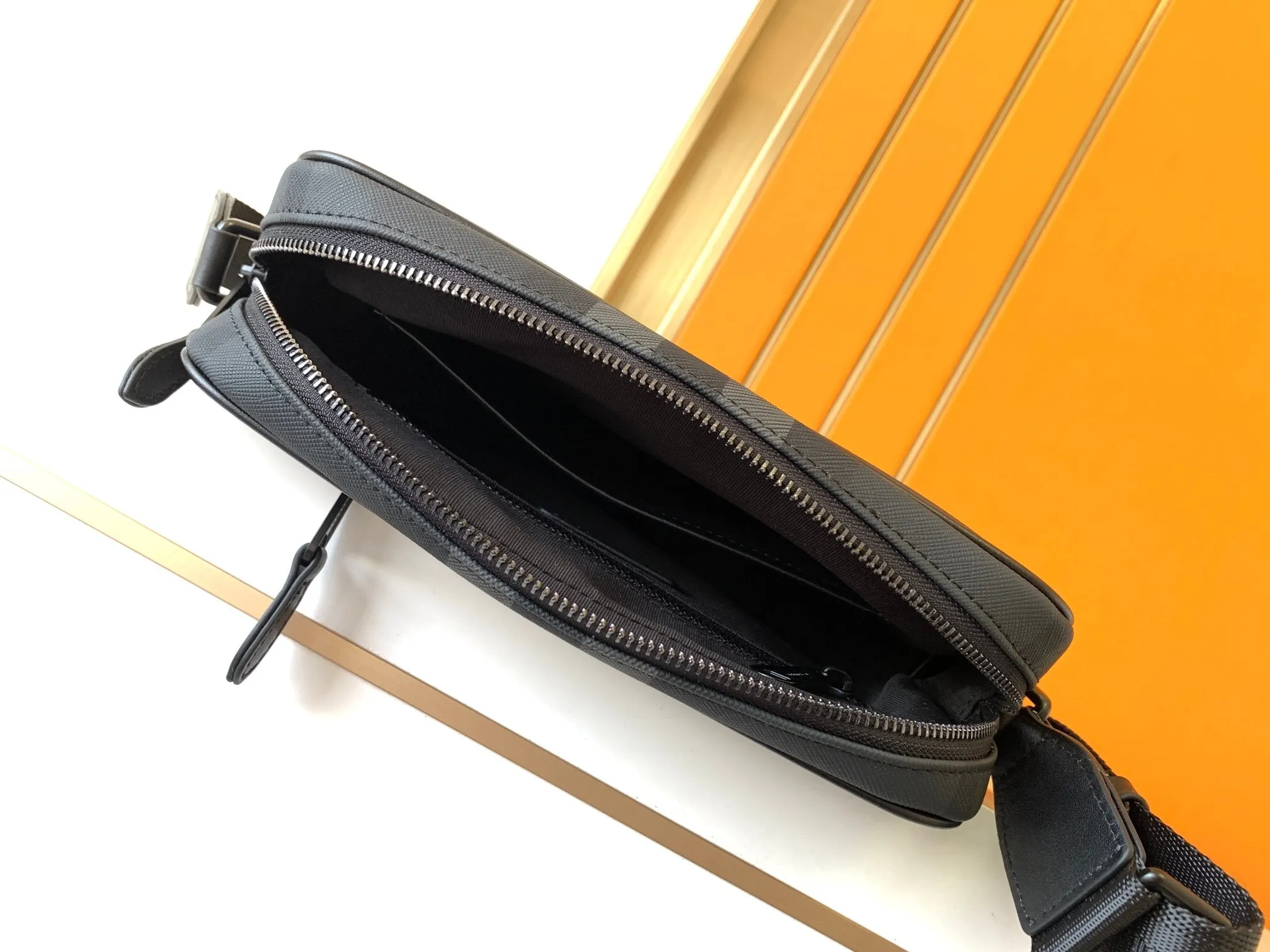 All categories 💚 Top version men’s bags 💚 Burberry 2024 official website new Burberry crossbody bag