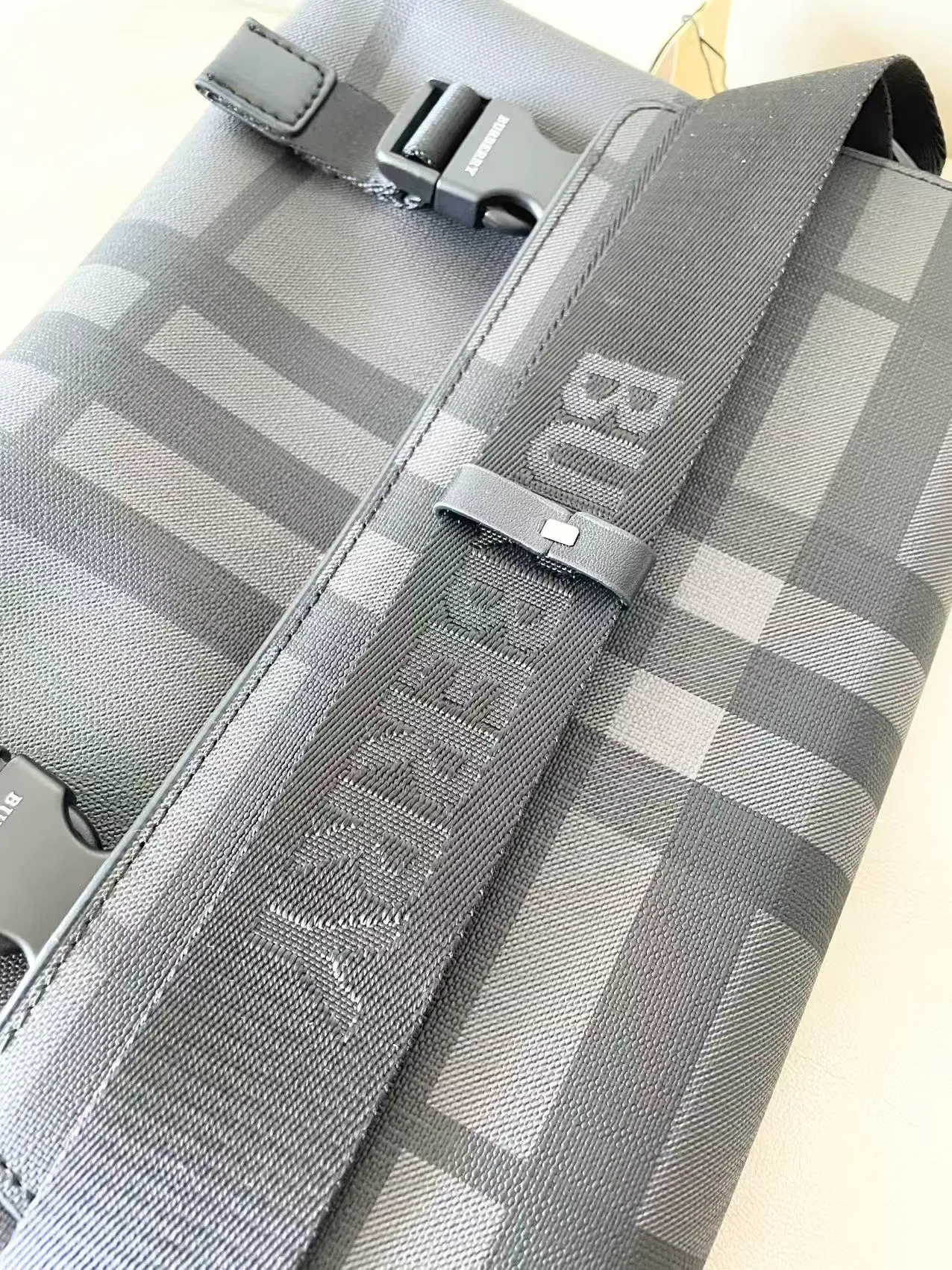 All categories Burberry men's bag (Burbrry) Burberry 3020
