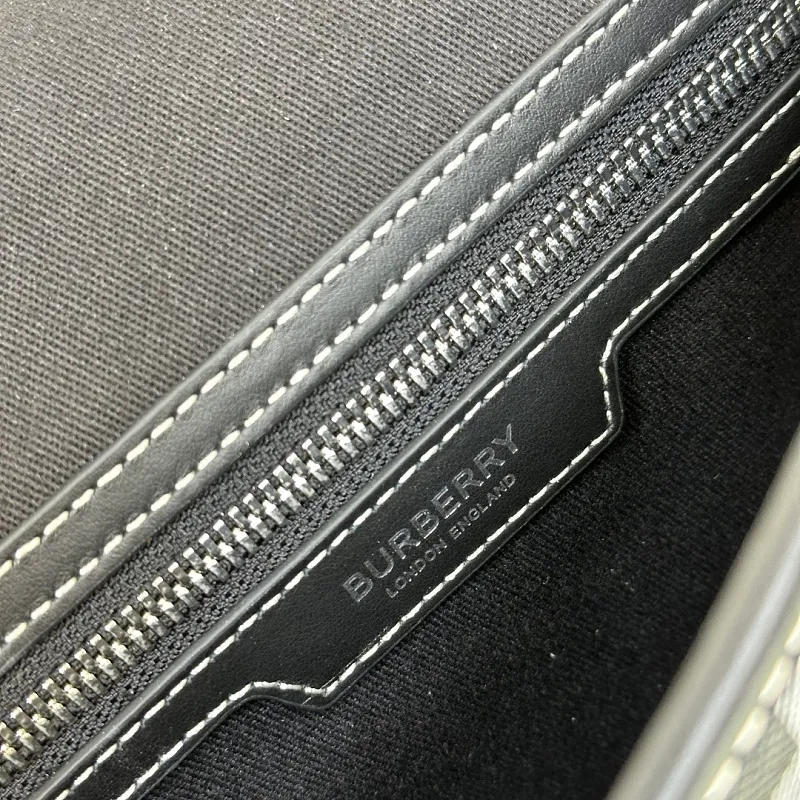 All categories Burberry men's bag (Burbrry) Burberry original order 6552