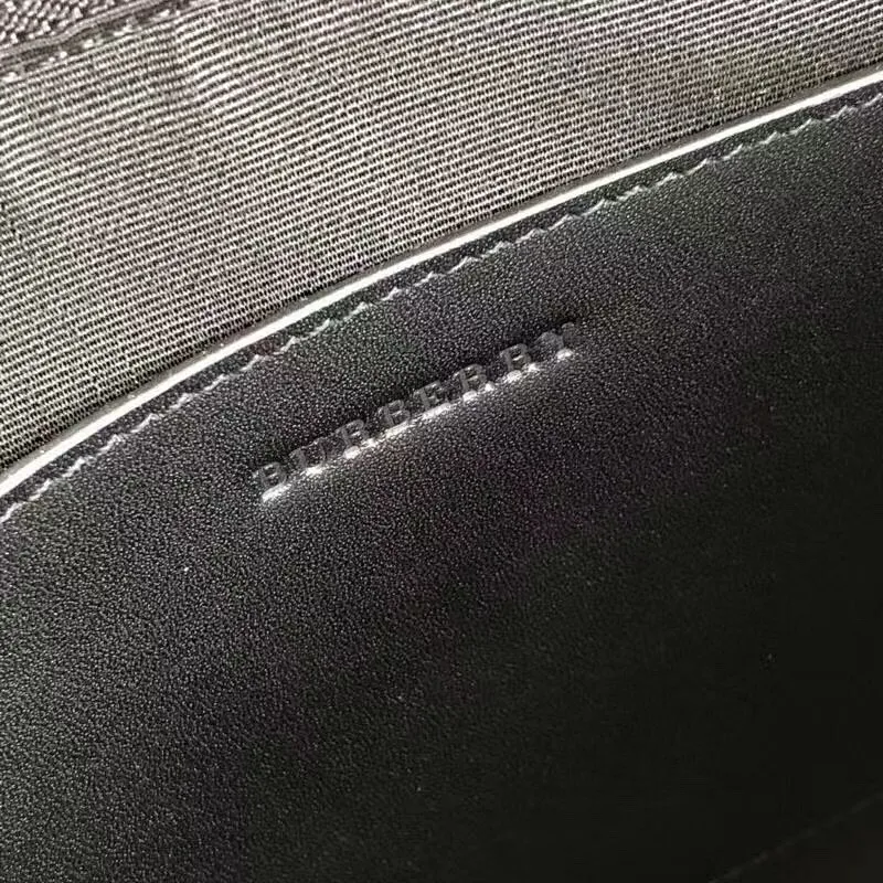 All Categories Burberry Wallet Burberry F0151