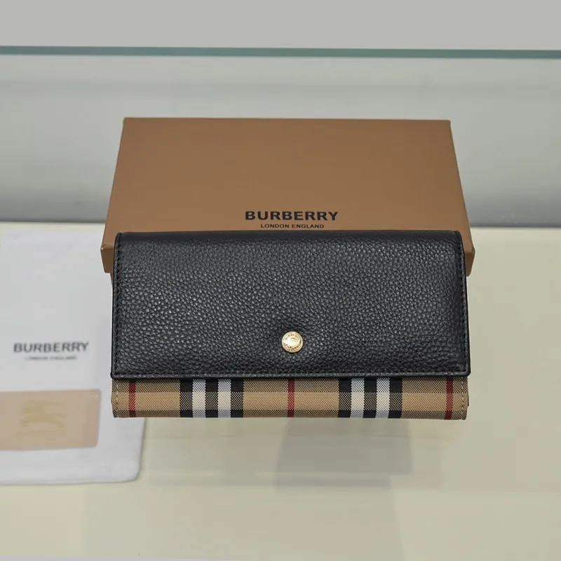 All categories Burberry wallet (Burberry) Burberry 1185