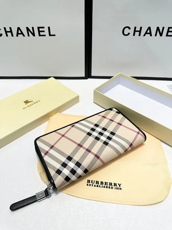 All Categories Burberry Wallet Burberry 1101