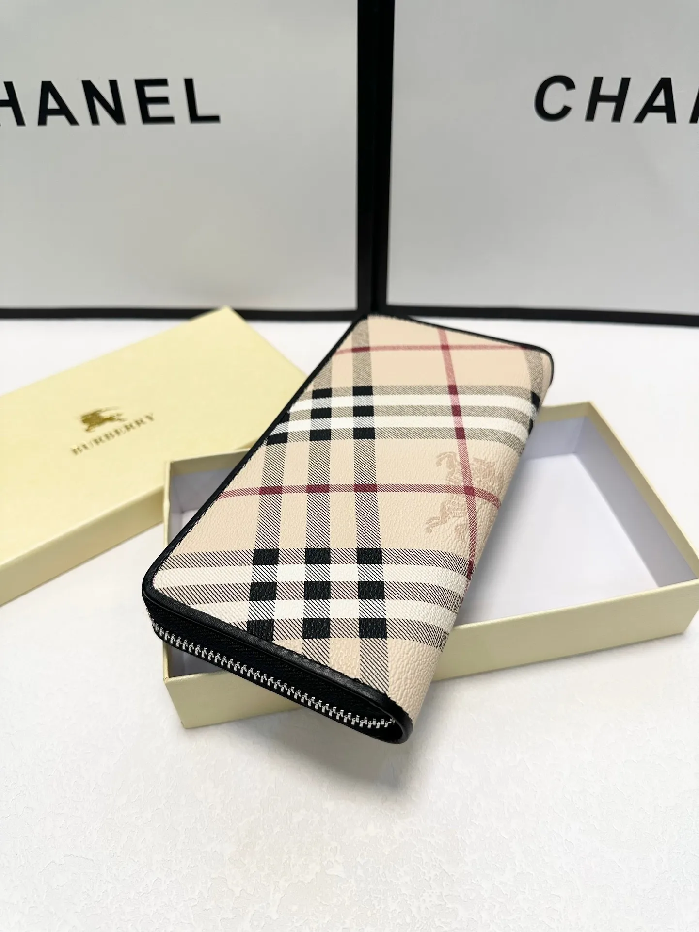 All Categories Burberry Wallet Burberry 1101