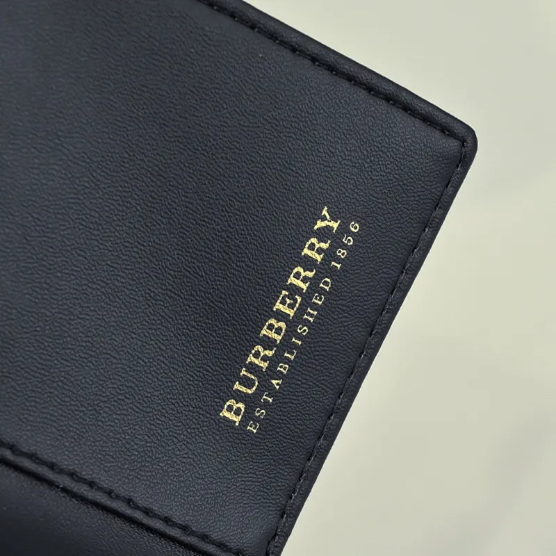 All categories Burberry wallet (Burberry) Burberry 8549