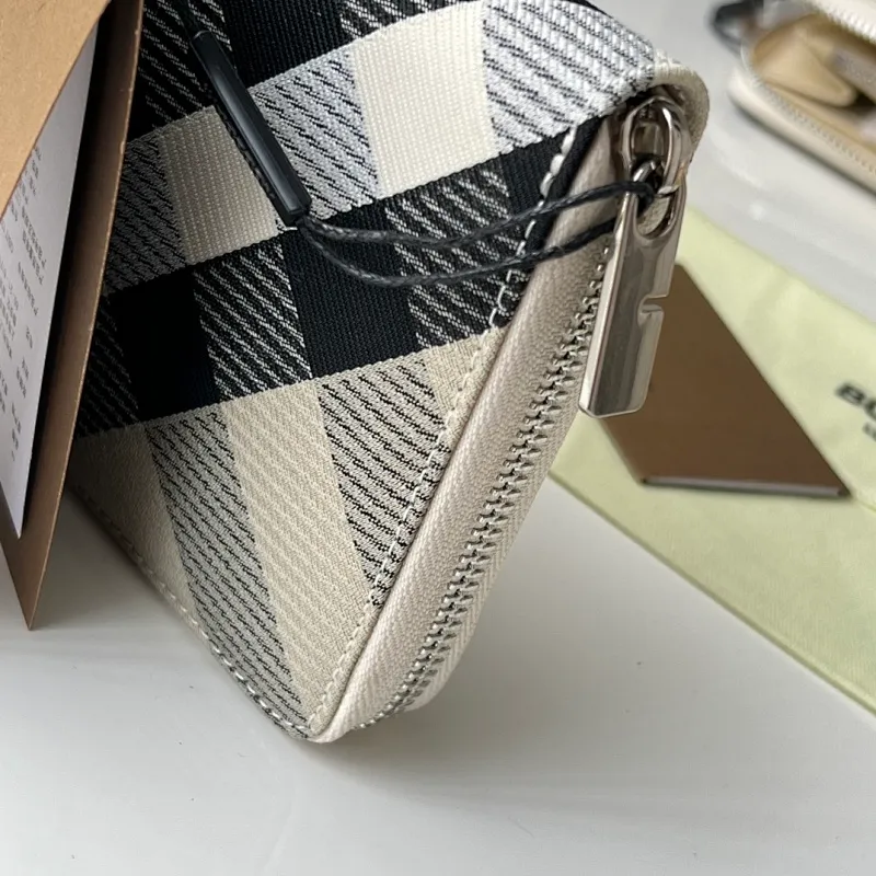 All Categories Burberry Wallet Burberry Original Order 5101