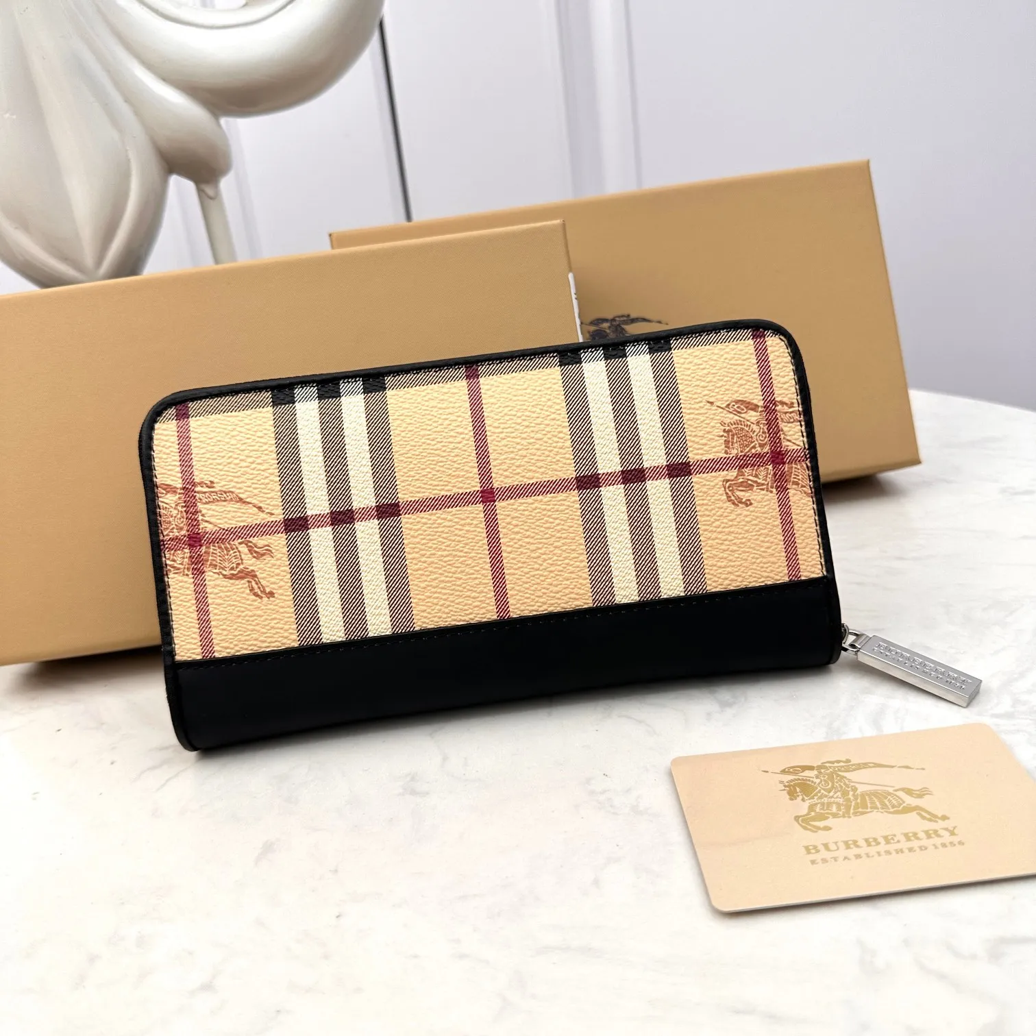 All categories Burberry wallet (Burberry) Burberry 666090