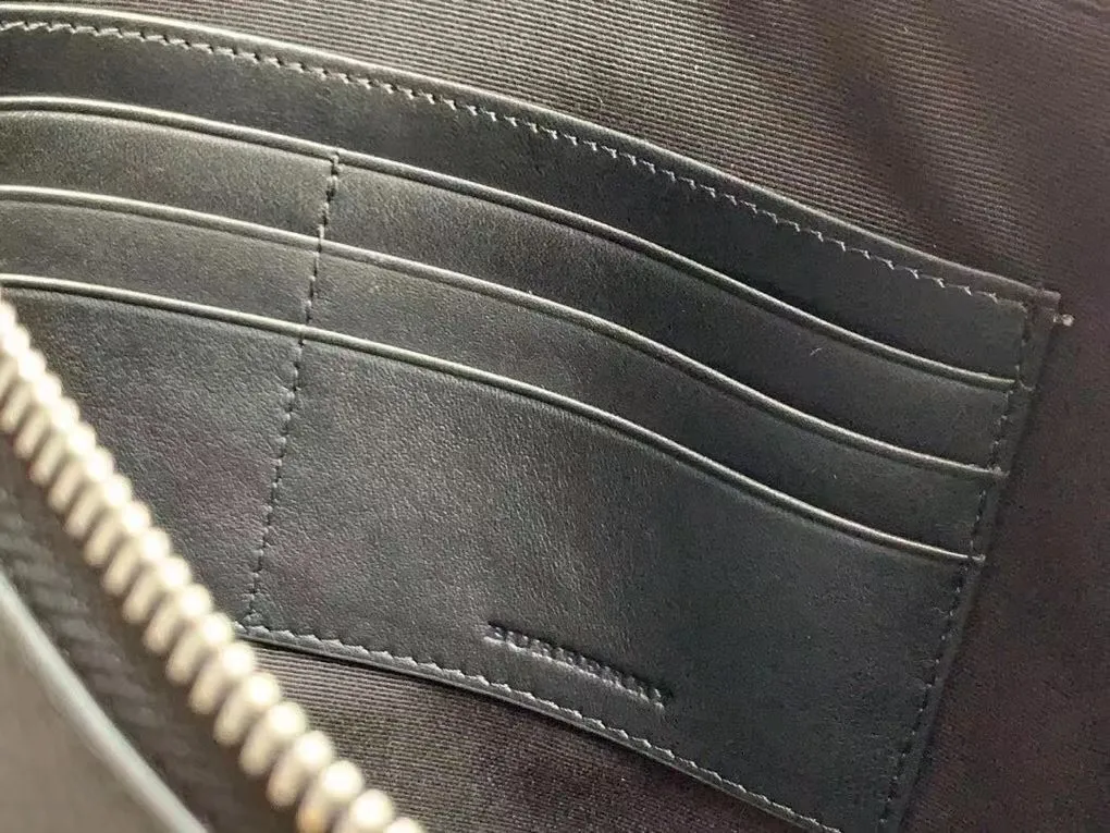 All Categories Burberry Wallet Burberry F0150