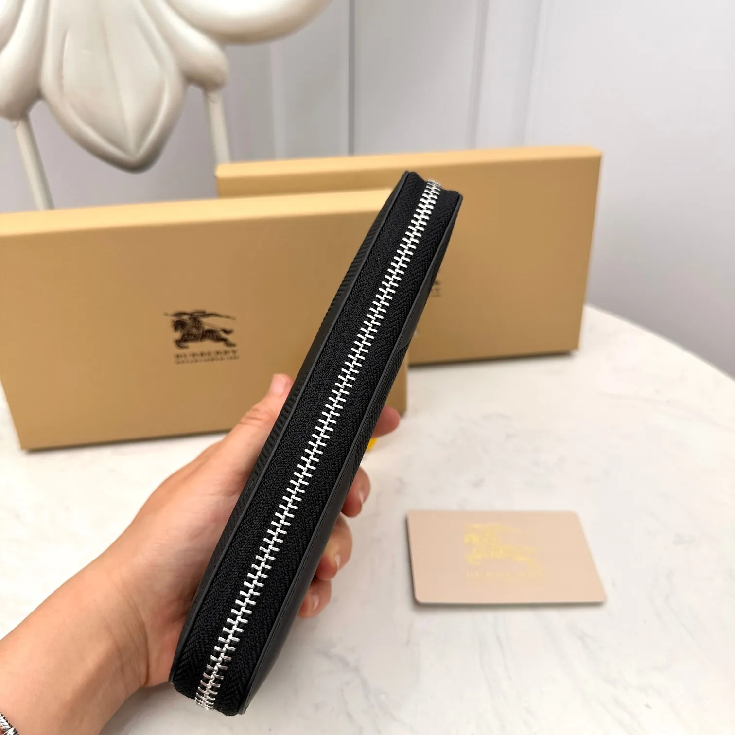 All categories Burberry wallet (Burberry) Burberry 6660105