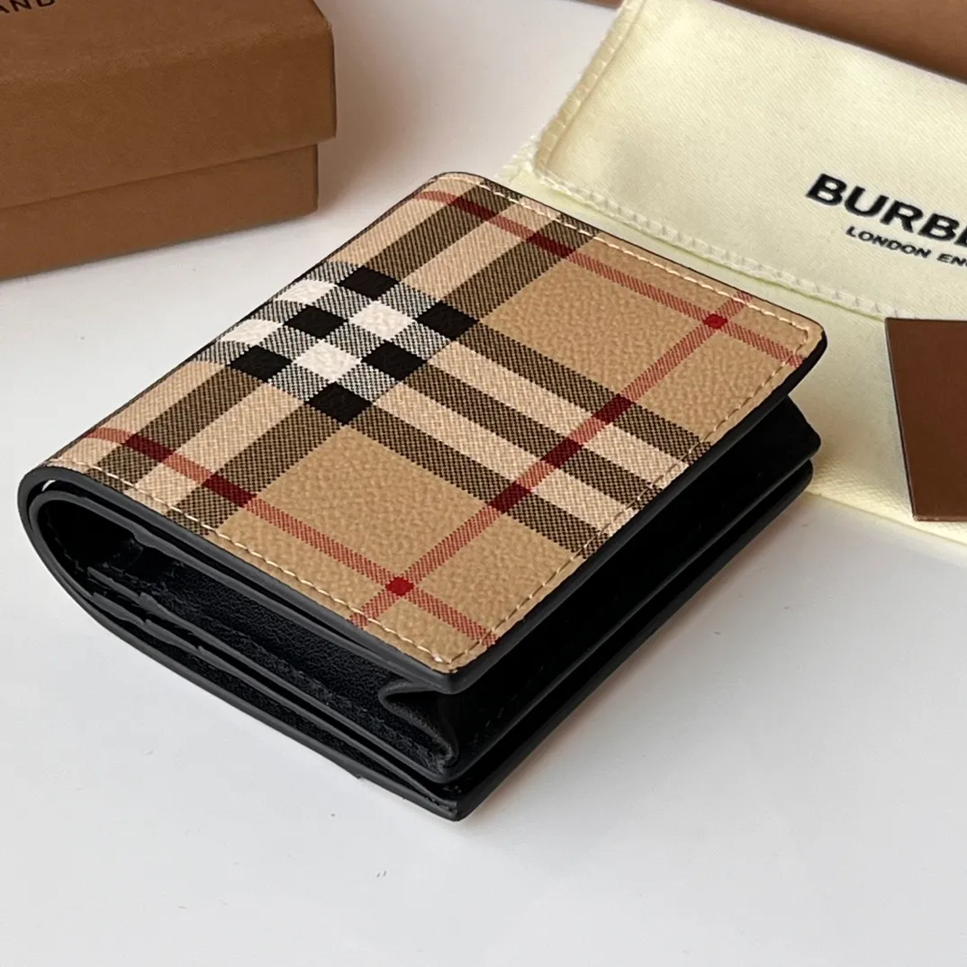 All categories Burberry wallet (Burberry) Burberry 80704171