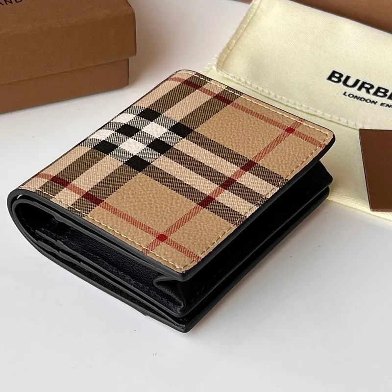 All categories Burberry wallet (Burberry) Burberry 80704171