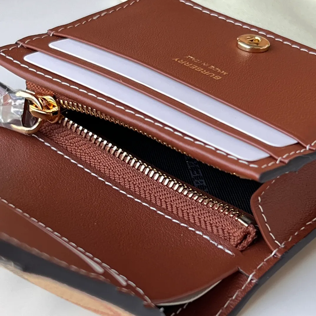 All categories Burberry wallet (Burberry) Burberry 80704171
