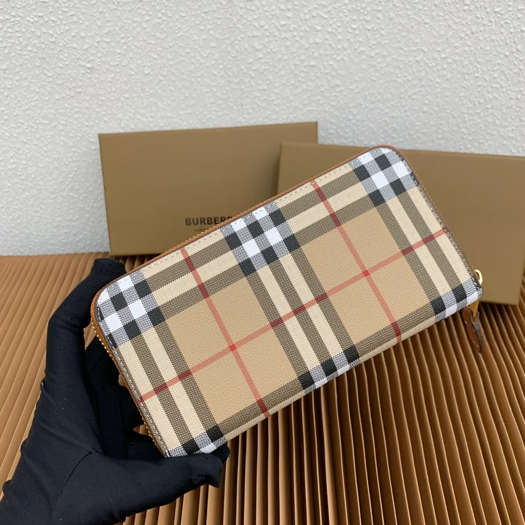 All categories Burberry wallet (Burberry) Burberry 5981