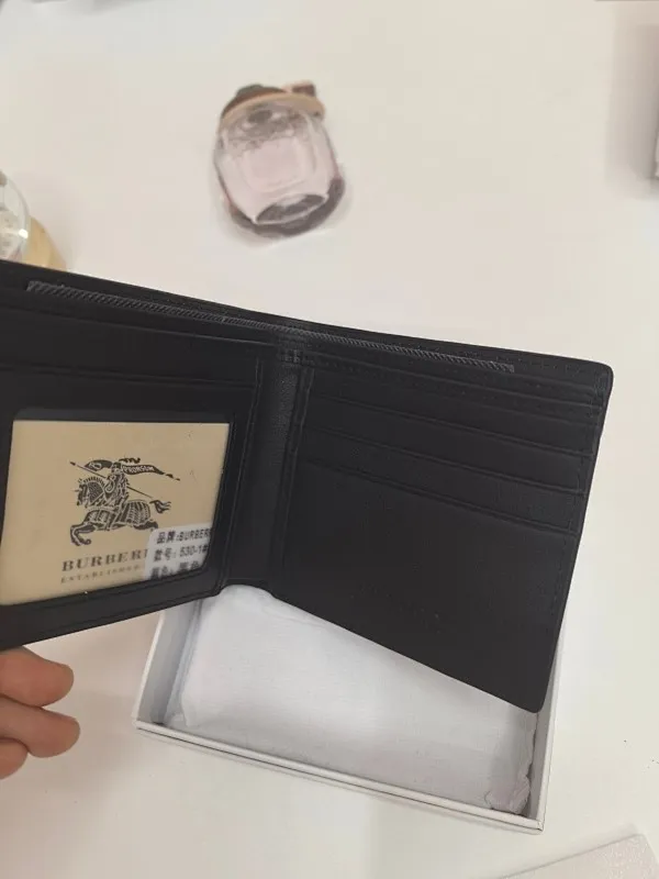 All categories Burberry wallet (Burberry) Burberry 530-1