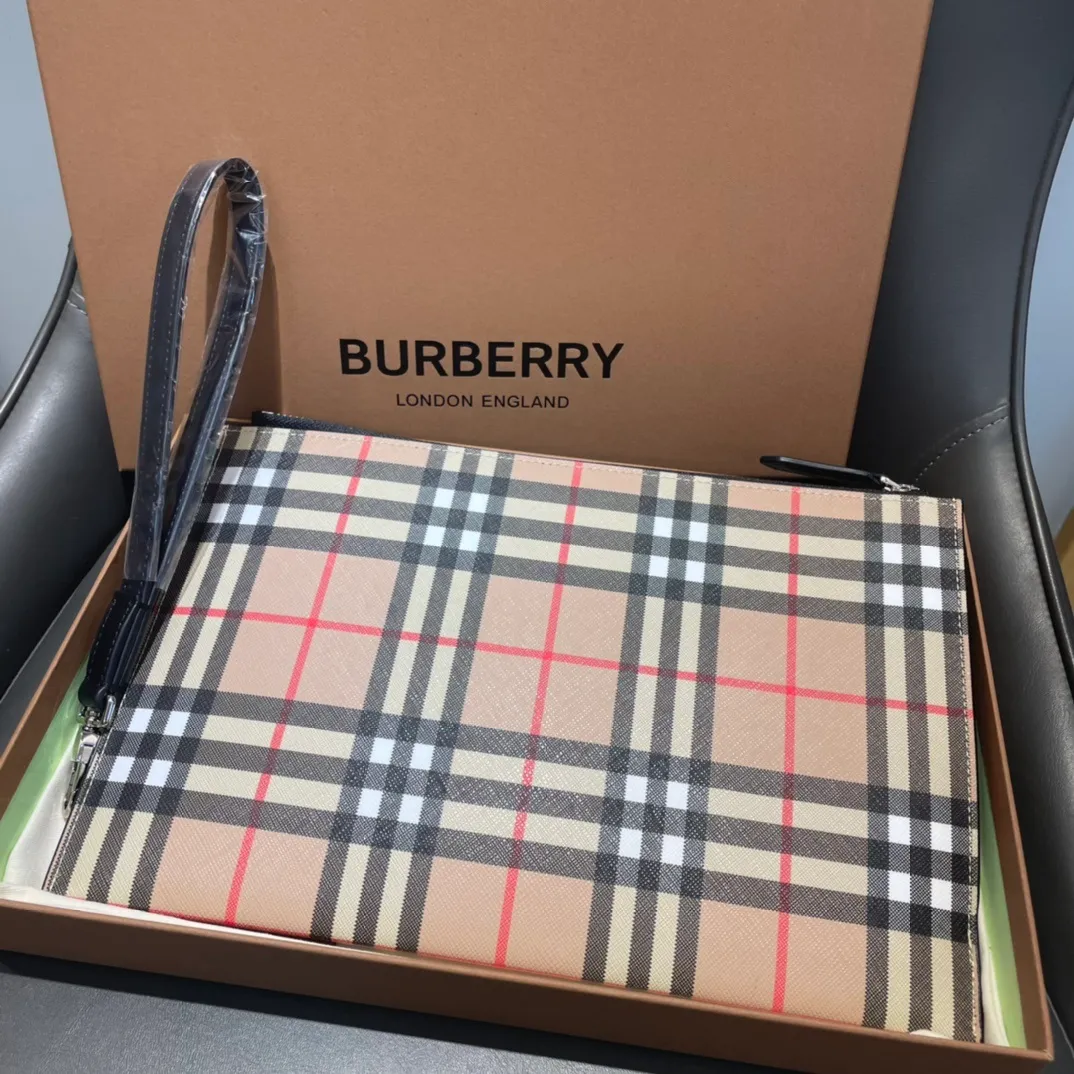 All Categories Burberry Wallet Burberry 3919