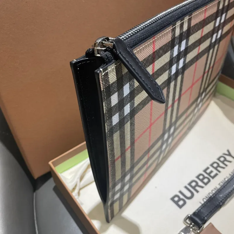 All Categories Burberry Wallet Burberry 3919