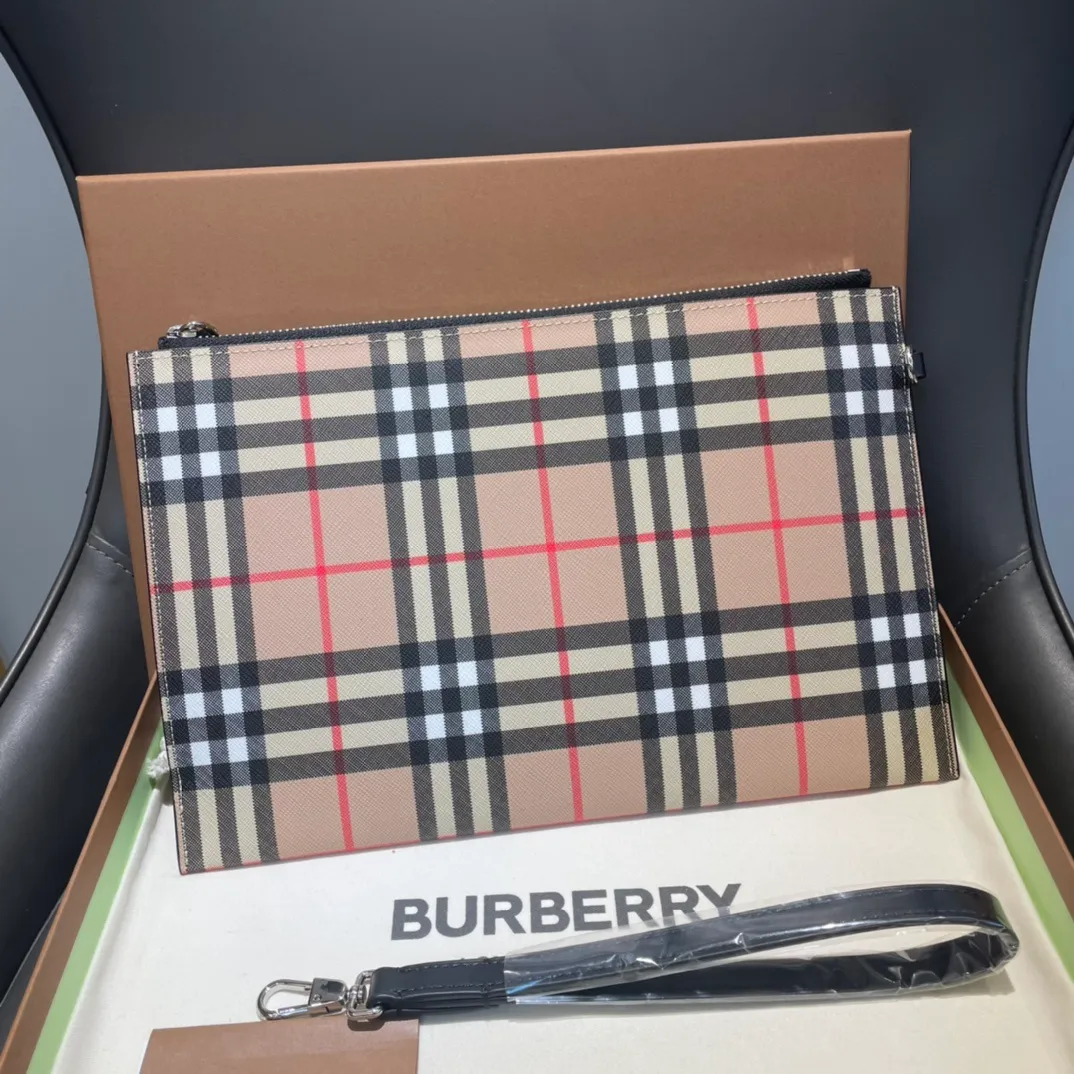 All Categories Burberry Wallet Burberry 3919
