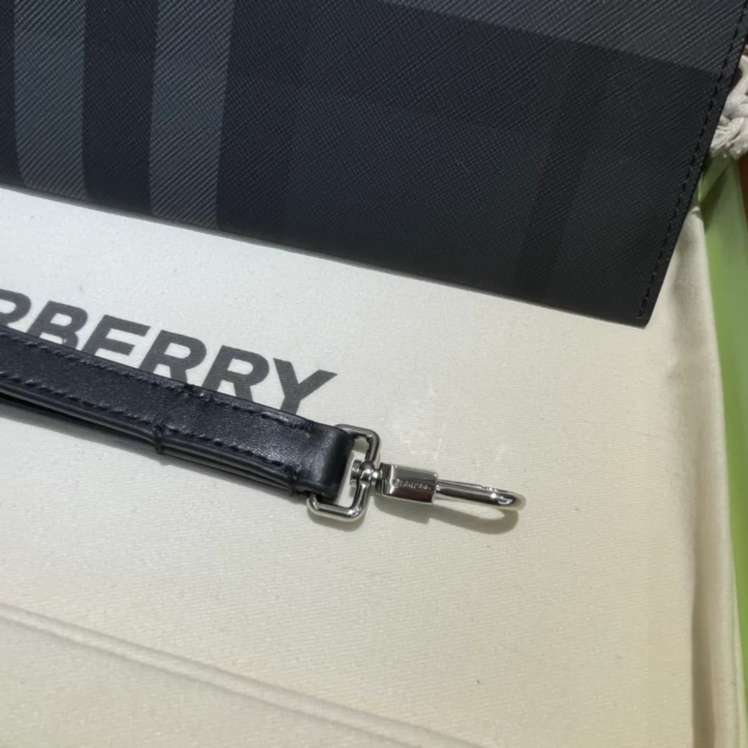 All Categories Burberry Wallet Burberry 3919