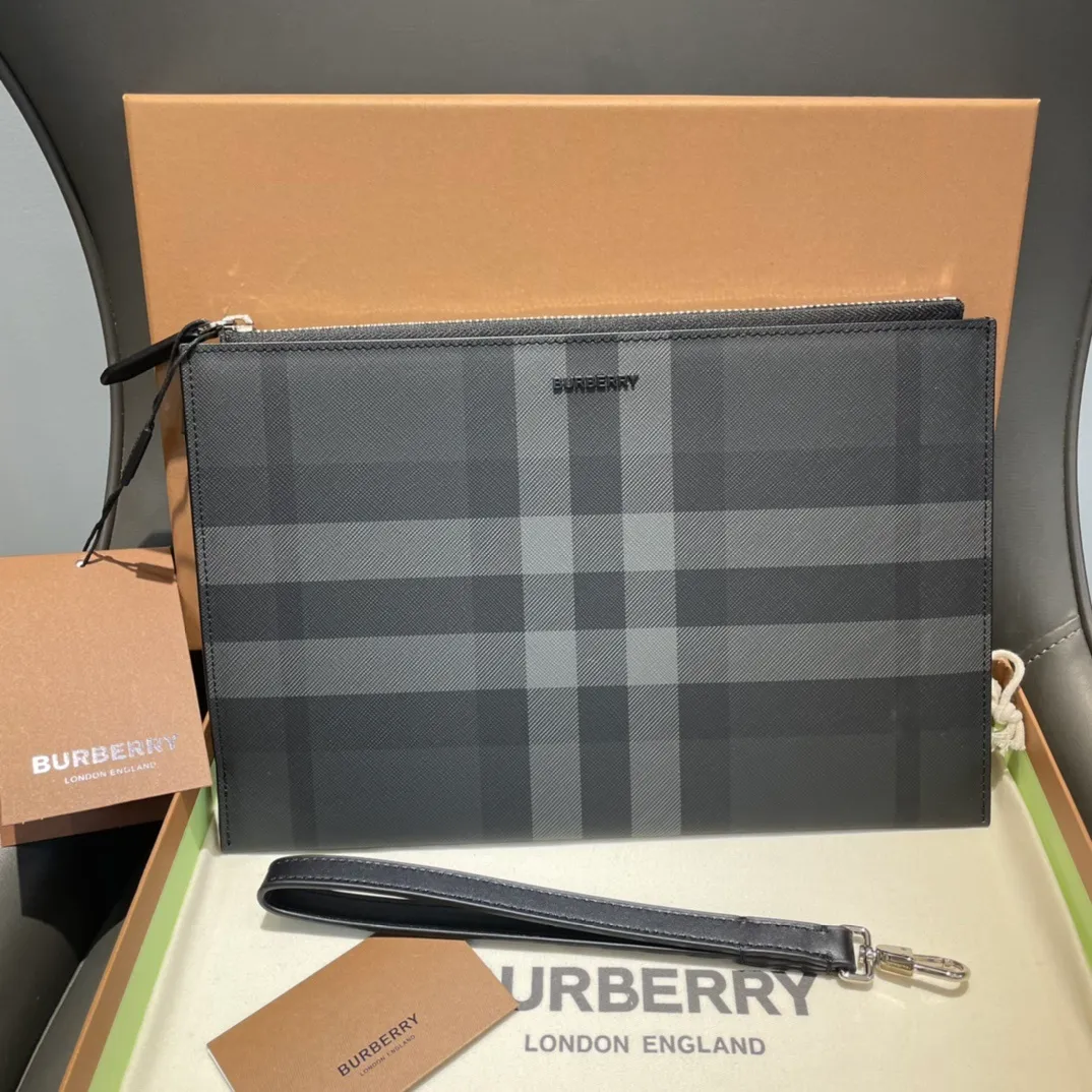 All Categories Burberry Wallet Burberry 3919
