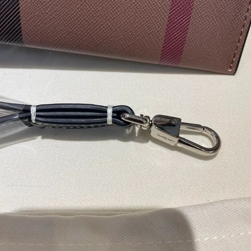 All Categories Burberry Wallet Burberry 3919