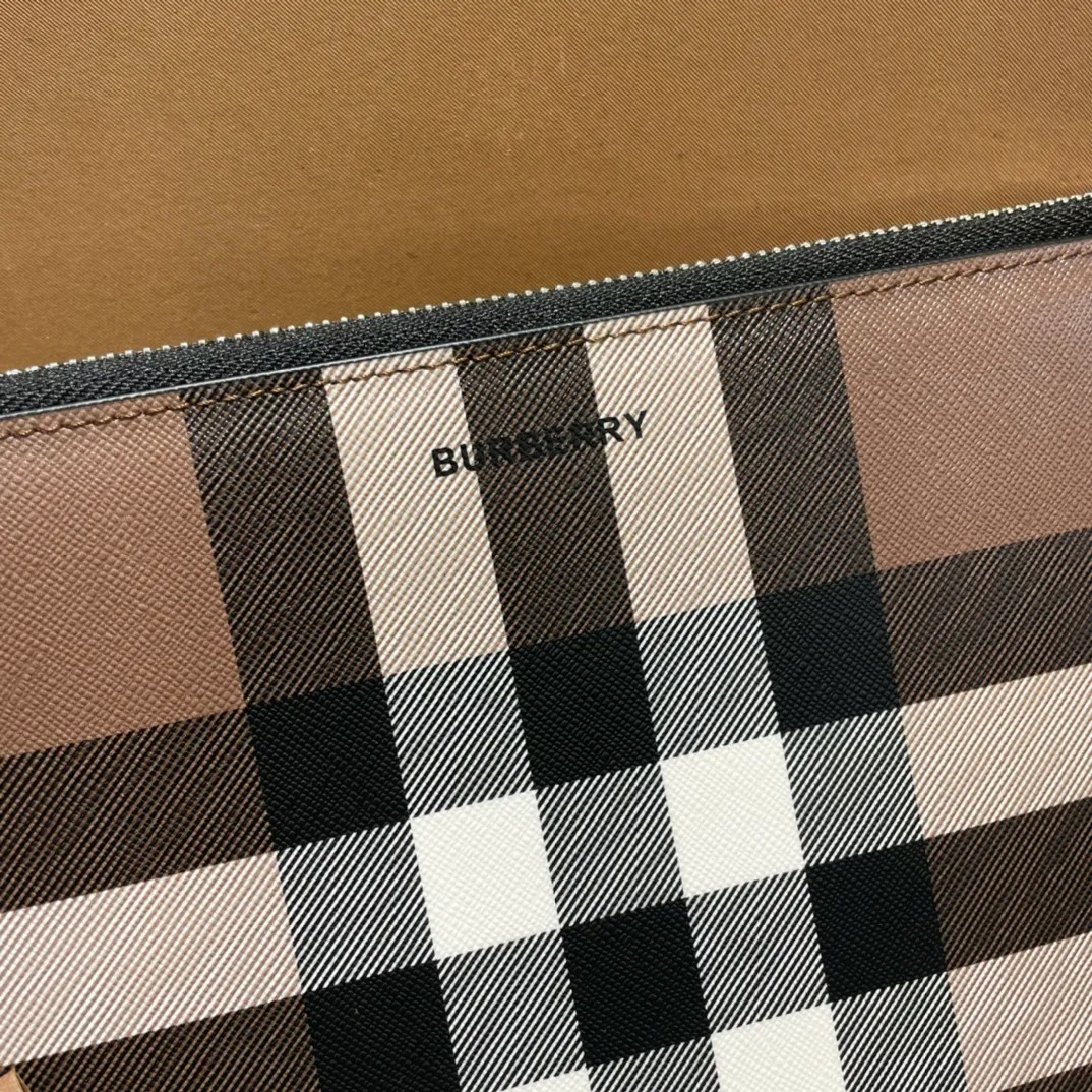 All Categories Burberry Wallet Burberry 3919