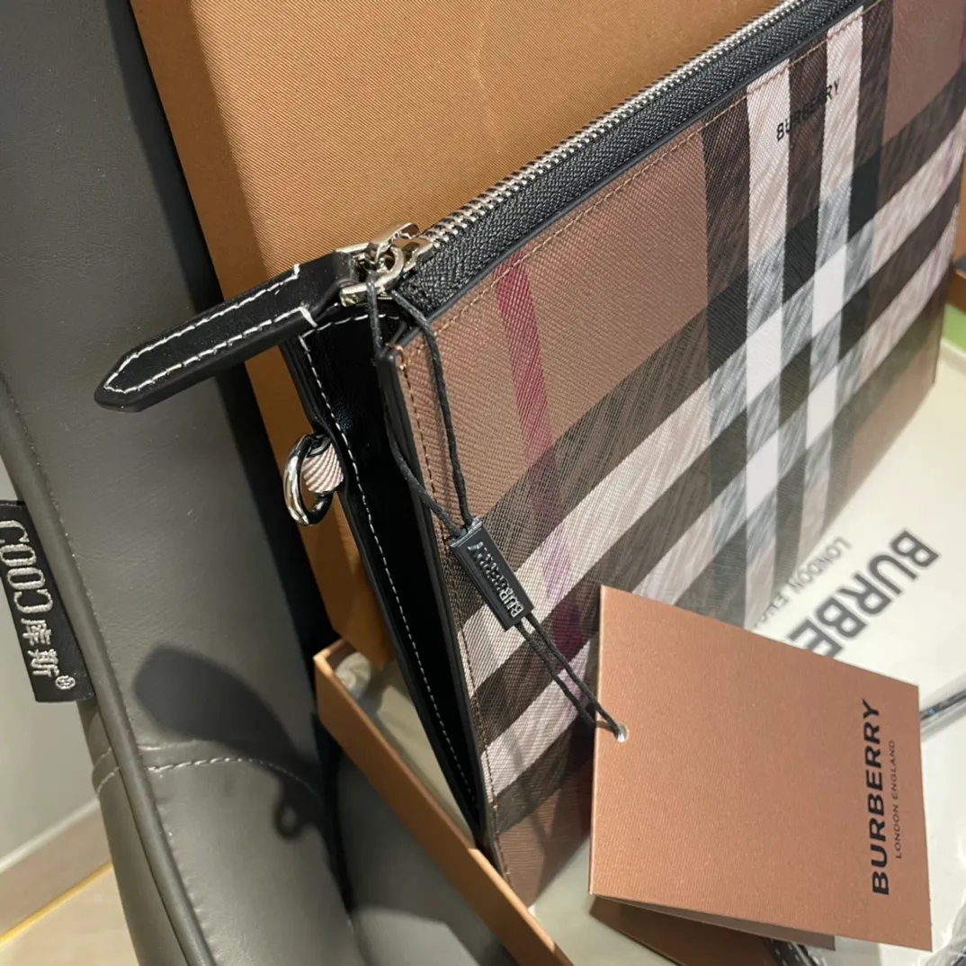 All Categories Burberry Wallet Burberry 3919