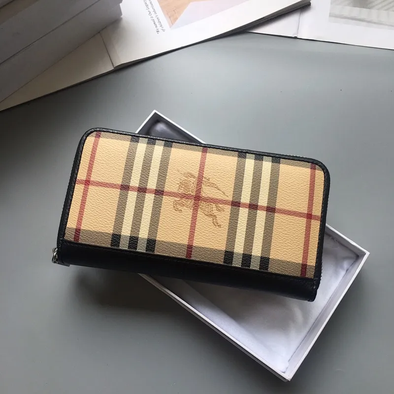 All categories Burberry wallet (Burberry) Burberry, 8901