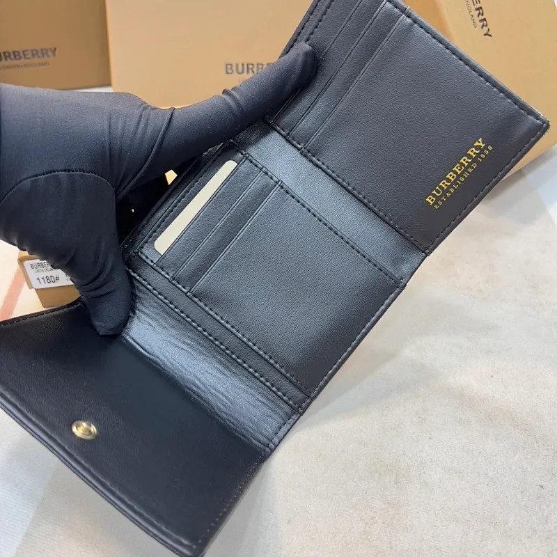 All categories Burberry wallet (Burberry) Burberry 1180