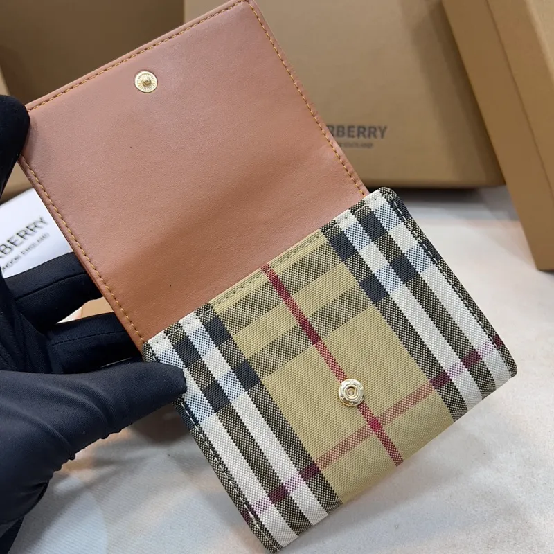 All categories Burberry wallet (Burberry) Burberry 1180