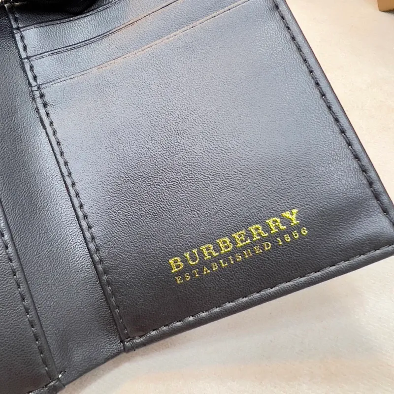 All categories Burberry wallet (Burberry) Burberry 1180
