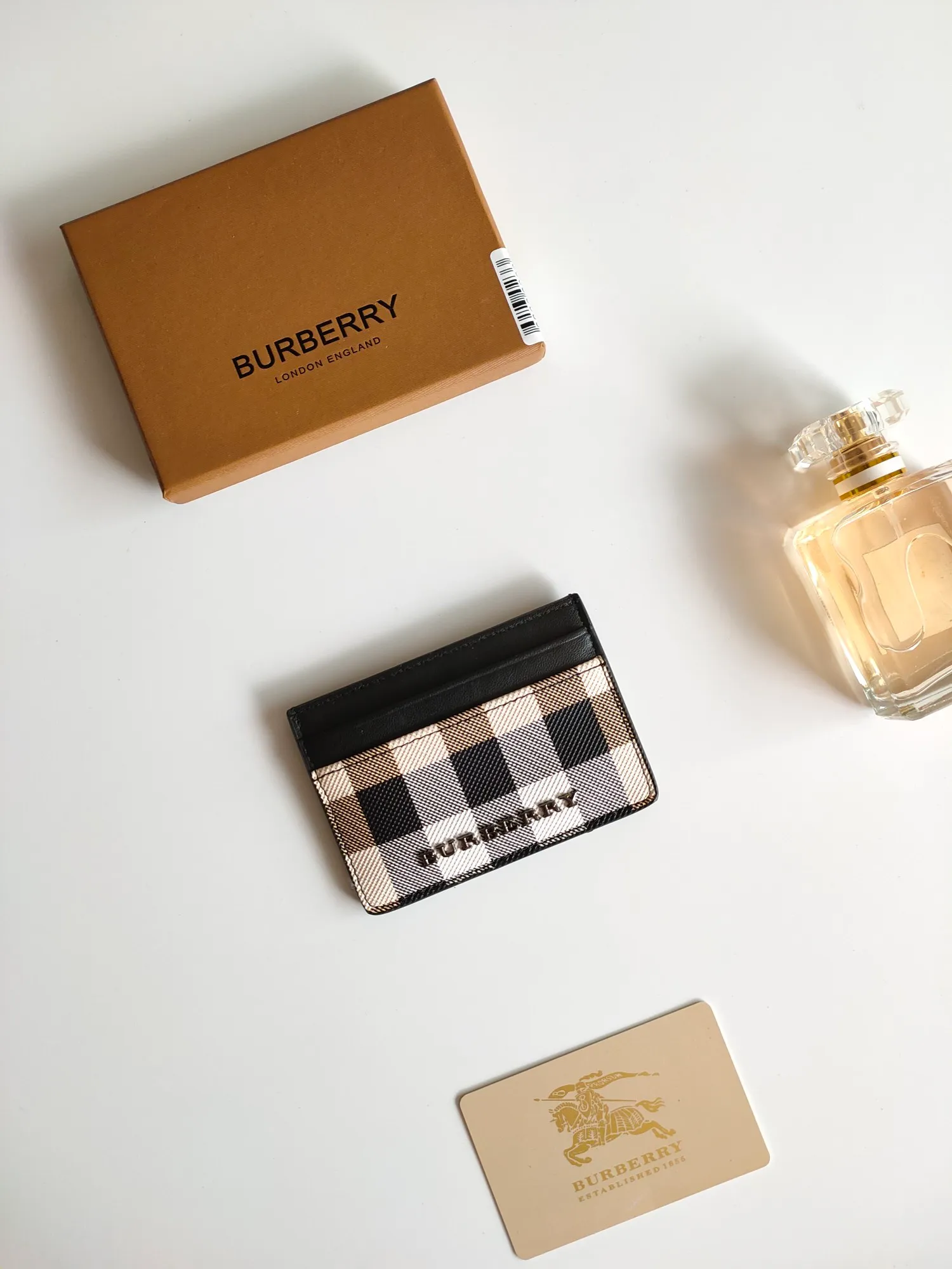 All categories Burberry wallet (Burberry) Burberry 8054