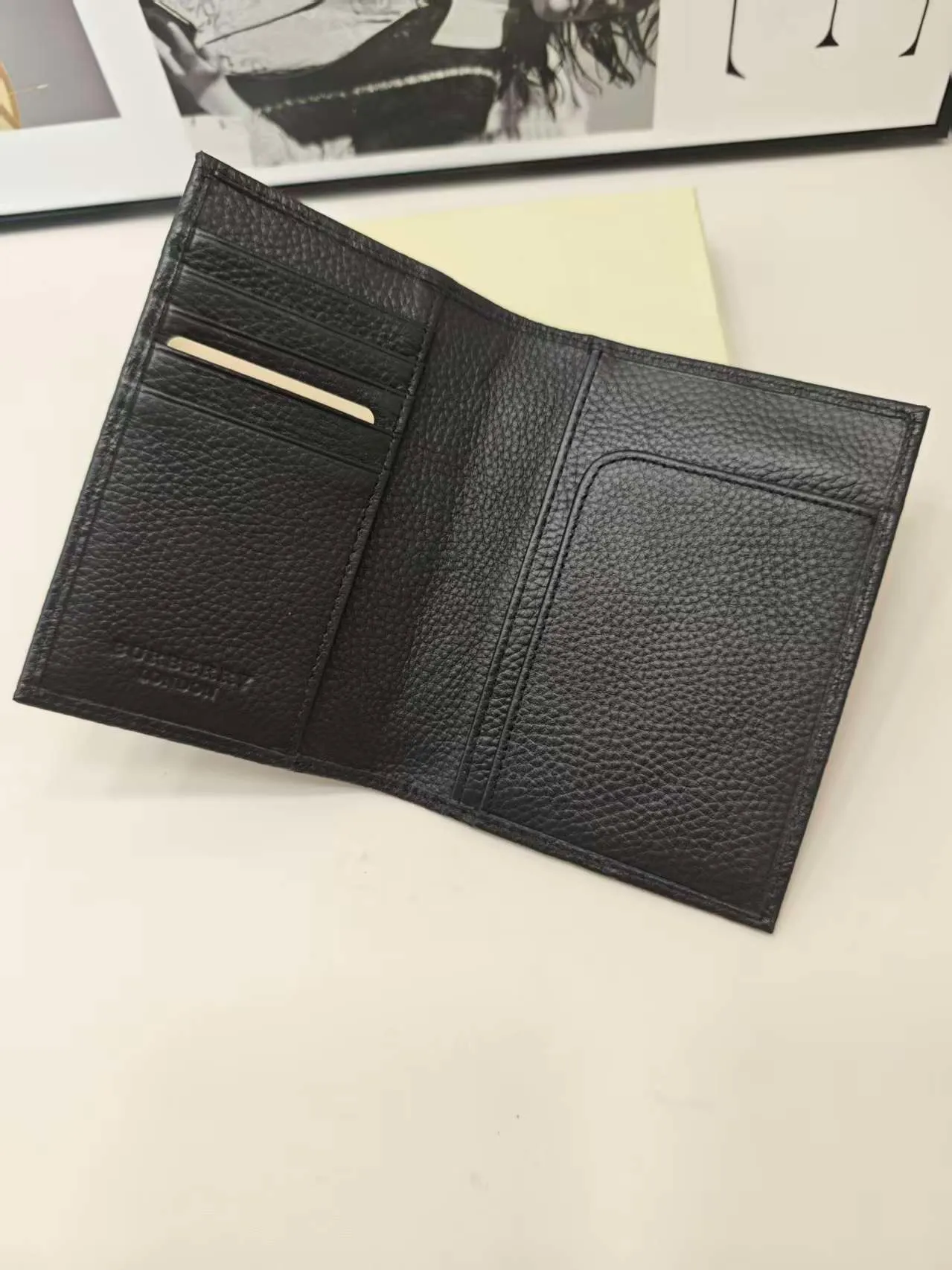 All categories Burberry wallet (Burberry) Burberry 8610