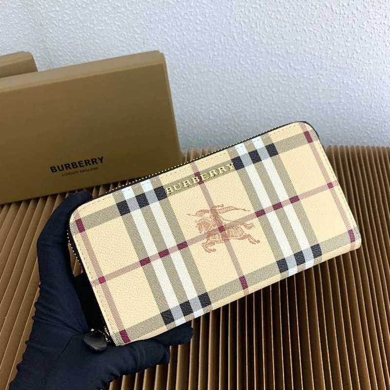 All categories Burberry wallet (Burberry) Burberry 4811