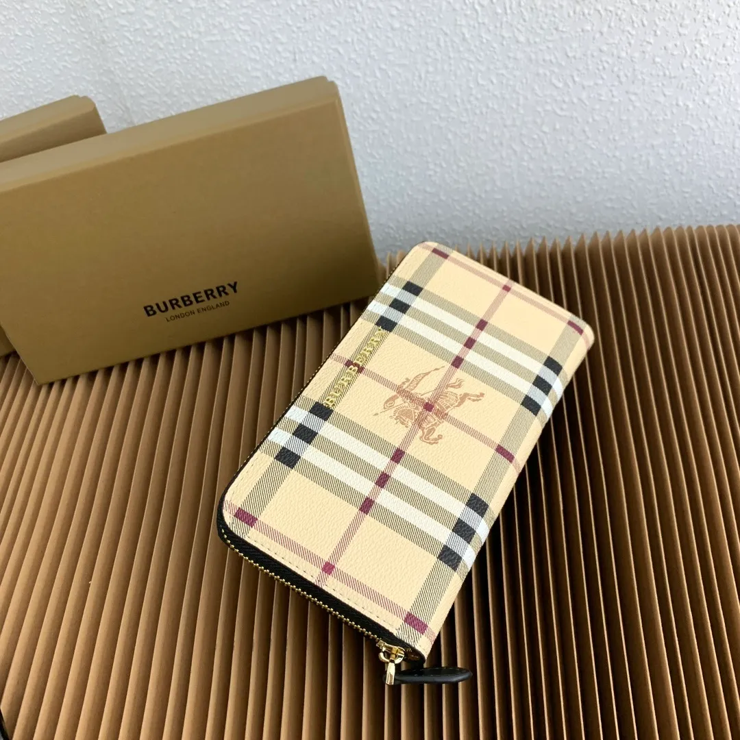 All categories Burberry wallet (Burberry) Burberry 4811