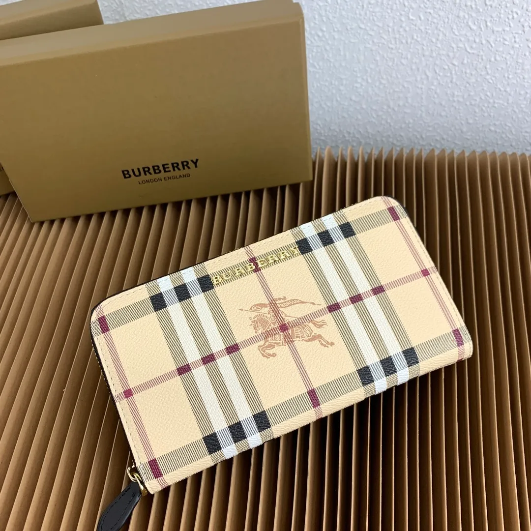 All categories Burberry wallet (Burberry) Burberry 4811