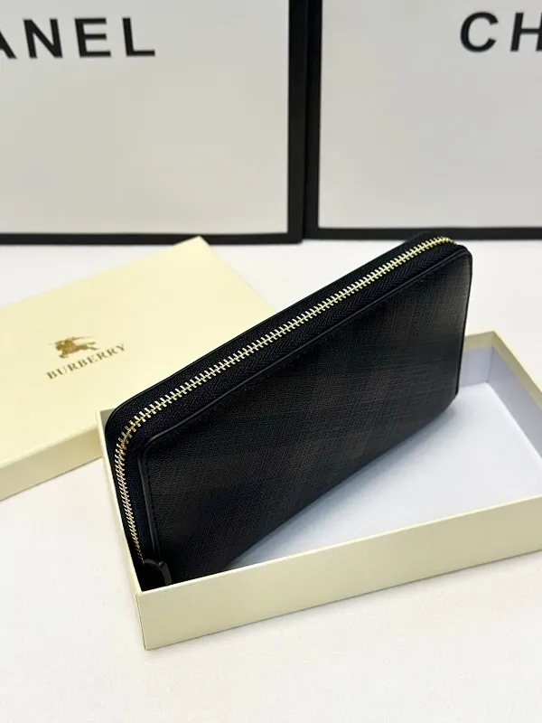 All categories Burberry wallet (Burberry) Burberry 124