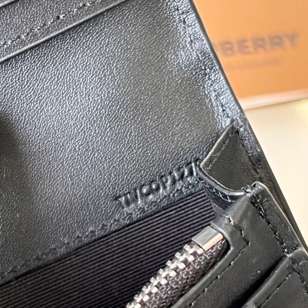 All categories Burberry wallet (Burberry) Burberry 80548501