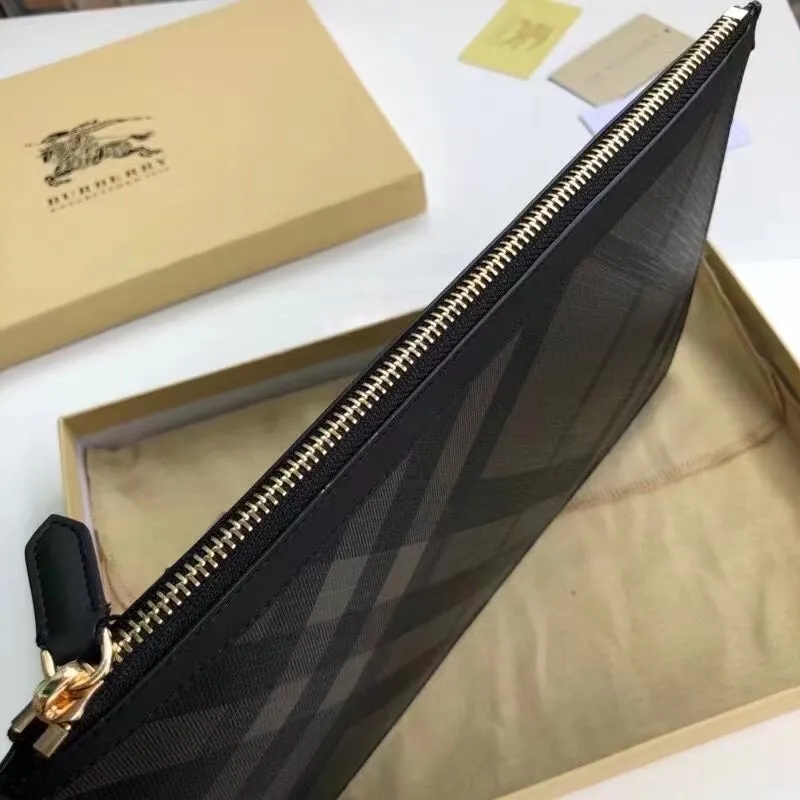 All Categories Burberry Wallet Burberry F0150