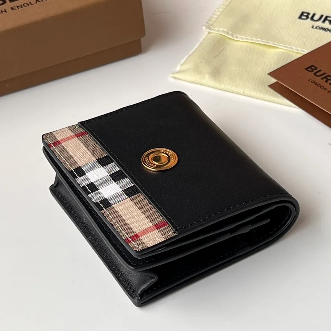 All categories Burberry wallet (Burberry) Burberry 80622861