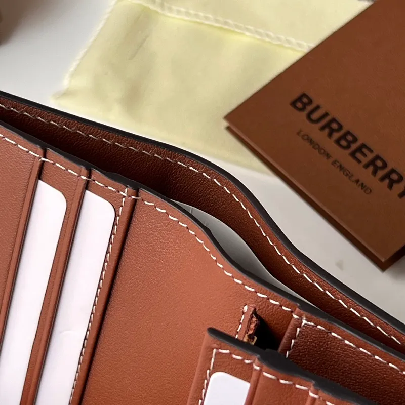 All categories Burberry wallet (Burberry) Burberry 80622861