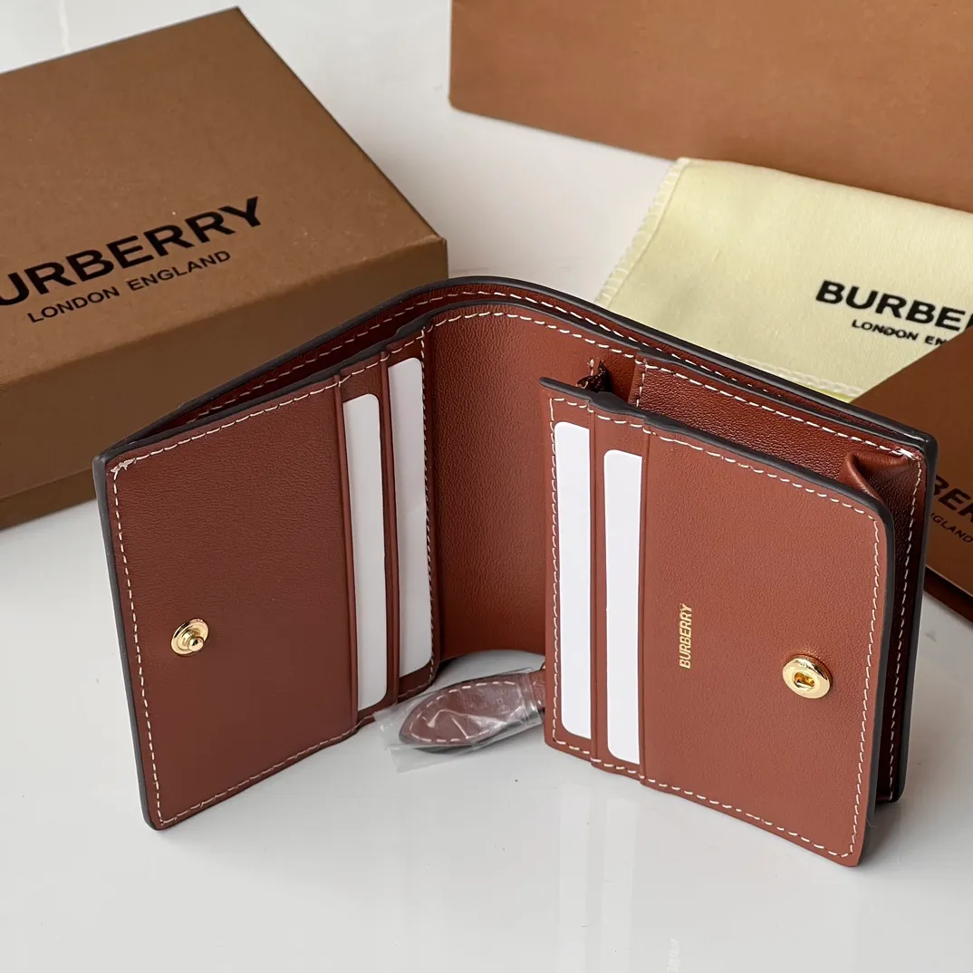 All categories Burberry wallet (Burberry) Burberry 80622861