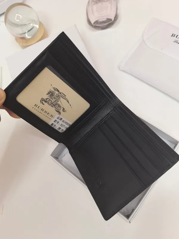 All categories Burberry wallet (Burberry) Burberry 527-1